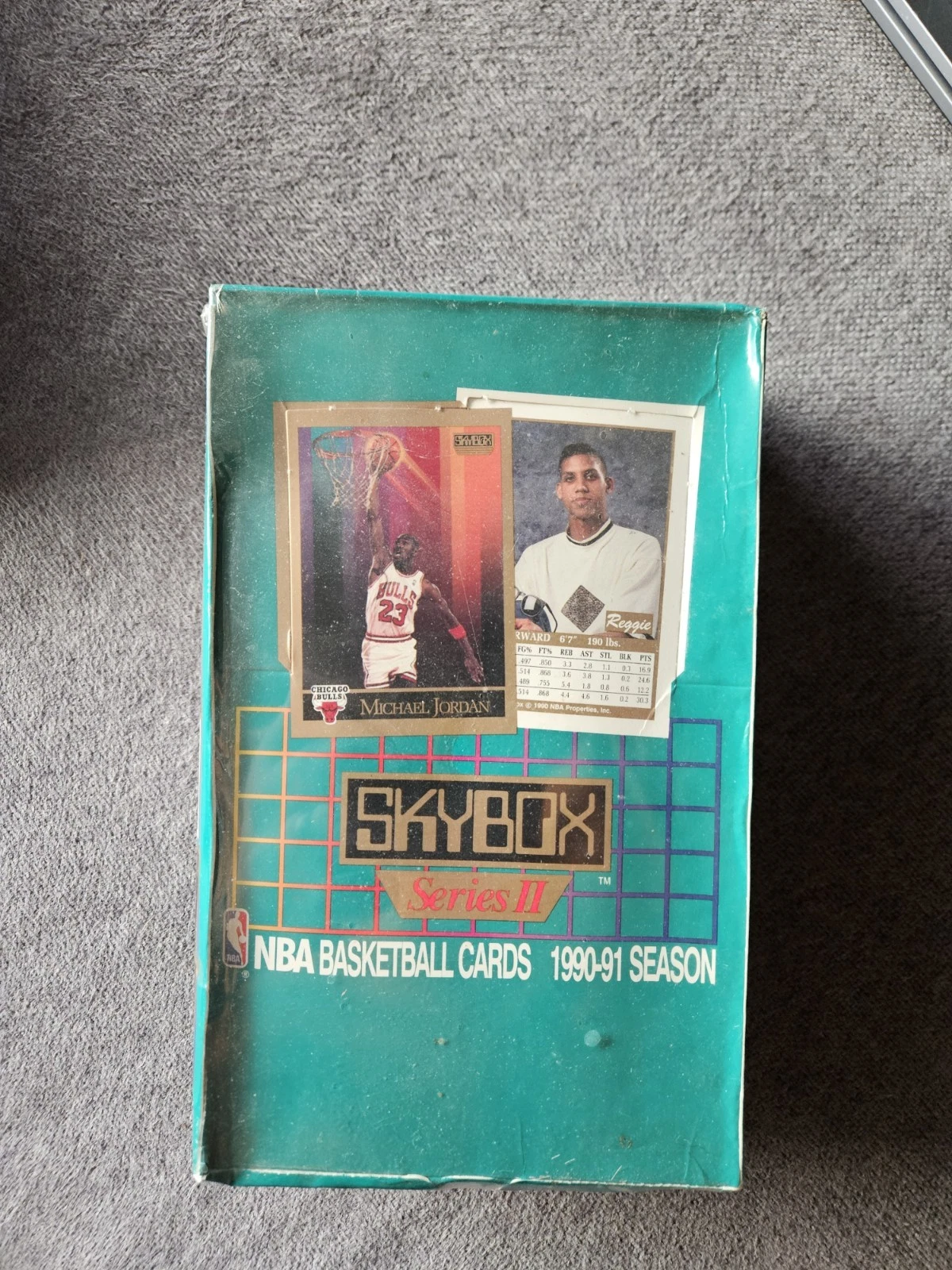 1990-91 SkyBox Basketball (Sealed Box) product image